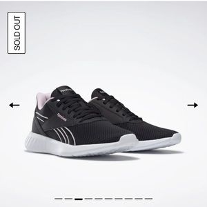 Light Pink Women’s Reebok Sneaker with tag sticker